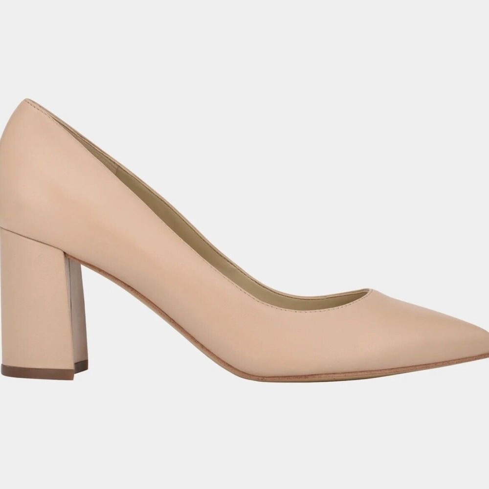 Marc Fisher Womens Claire Medium Natural Suede Pumps - Size 11